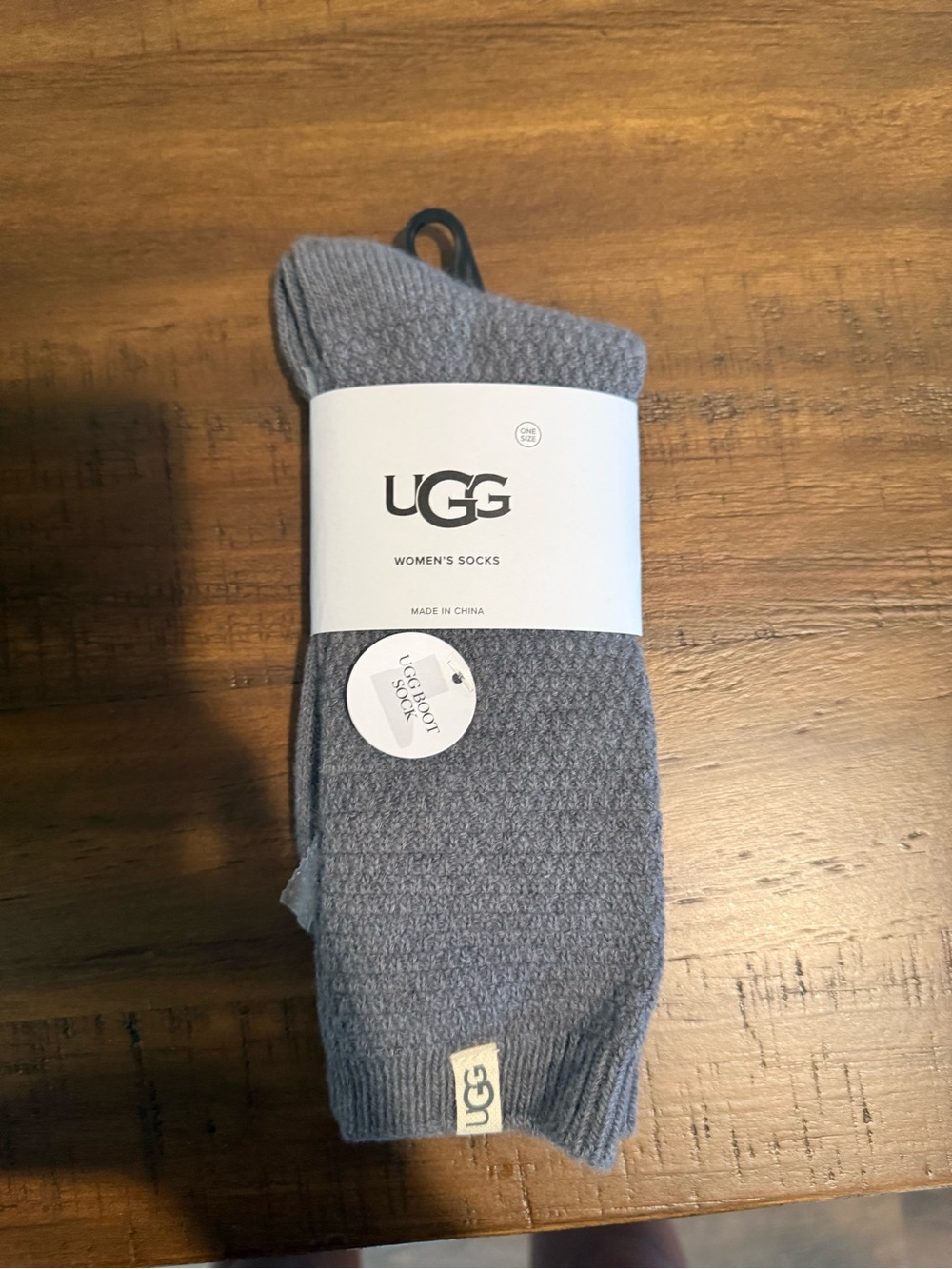 Women’s UGG socks - Picture 3 of 4